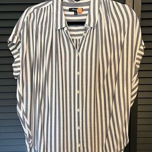 Madewell women’s button down